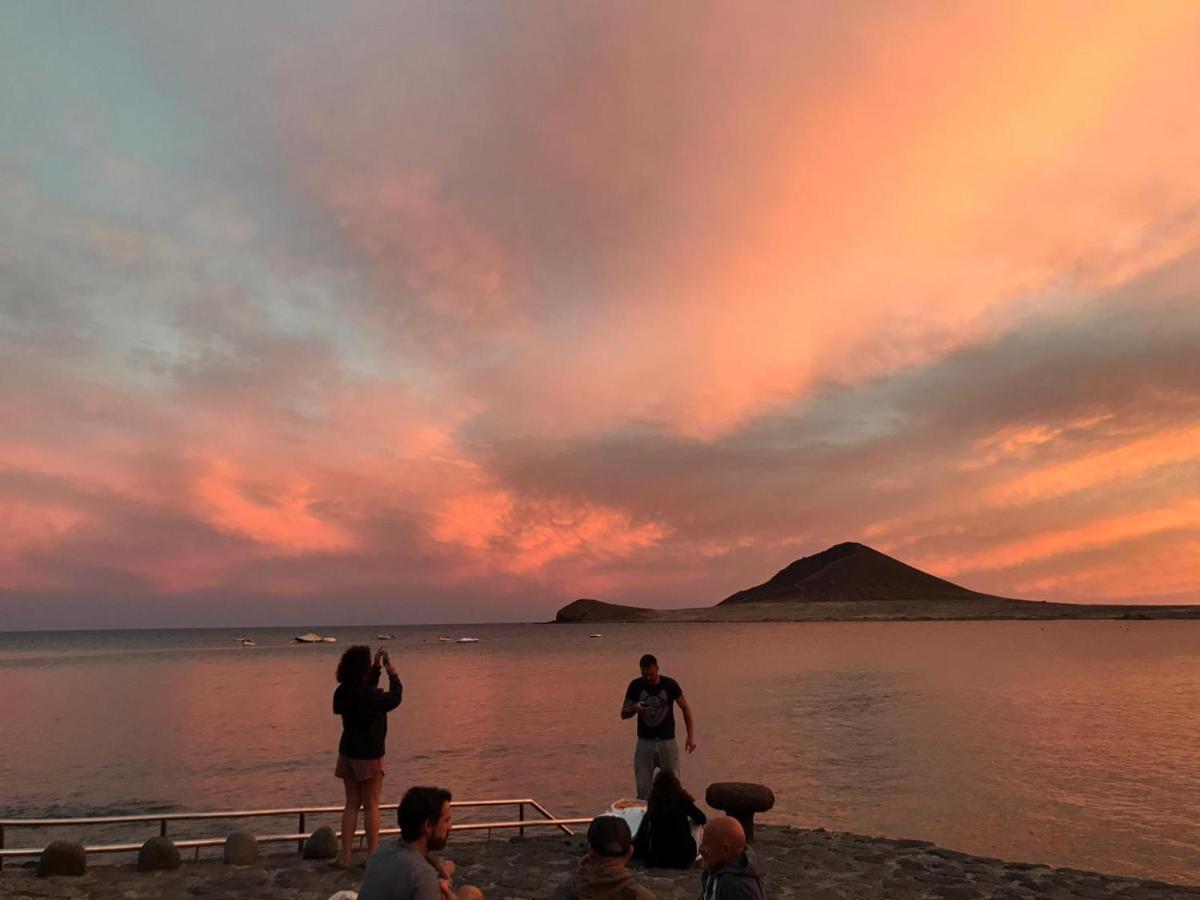 Medano4You Tina'S Jacuzzi Terrace Playa Chica El Médano Dış mekan fotoğraf