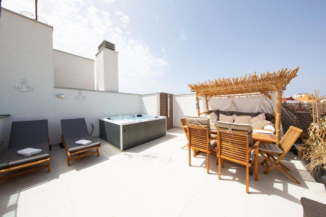 Medano4You Tina'S Jacuzzi Terrace Playa Chica El Médano Dış mekan fotoğraf